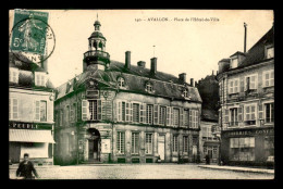 89 - AVALLON - PLACE DE L'HOTEL DE VILLE - Avallon