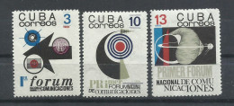 CUBA    YVERT   1075/77  MNH  ** - Unused Stamps