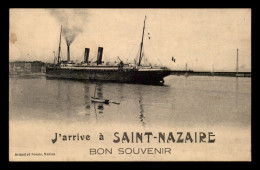 44 - ST-NAZAIRE - BON SOUVENIR - PAQUEBOT A L'ARRIVEE - Saint Nazaire