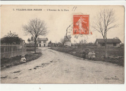 VILLERS Sur MEUSE  L'Avenue De La Gare - Sonstige & Ohne Zuordnung