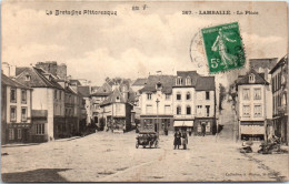 22 LAMBALLE - Vue Generale De La Place. - Lamballe