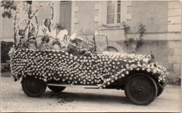 37 GIZEUX - CARTE PHOTO - Carnaval 1928, Voiture Des Fees  - Autres & Non Classés