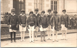 37 GIZEUX - CARTE PHOTO - Carnaval 1928, Jeunes Filles. - Autres & Non Classés