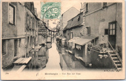 45 MONTARGIS - Vue Sur La Rue Sur L'eau. - Montargis