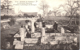 22 PLOUARET - Vue De La Fontaine De Saint Jean  - Plouaret