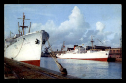 BATEAUX - CARGO BANANIER - FORT RICHELIEU - DIEPPE - Commerce