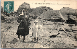 85 LES SABLES D'OLONNE - Dans Les Rochers A Maree Basse  - Sables D'Olonne