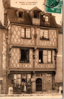 41 BLOIS - Une Vieille Maison Place Saint Louis. - Blois