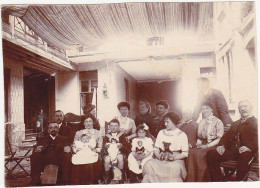 Ancienne Photographie Amateur / Années 1900 - 1920 / Famille, Poupées, Chien - Anonymous Persons