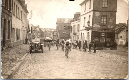 27 EVREUX - CARTE PHOTO - Course Cyclistes Route De Paris  - Evreux