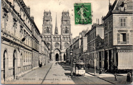 45 ORLEANS - Rue Jeanne D'arc, Au Fond La Cathedrale  - Orleans