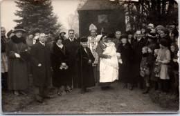 60 CHAMBLIS - CARTE PHOTO - Bapteme Famille Murat Chapelle Du CHATEAU - Other & Unclassified