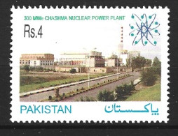 PAKISTAN. N°1035 De 2001. Centrale Nucléaire. - Atom