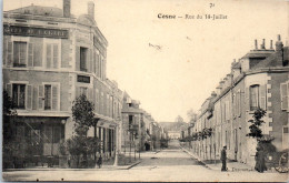 58 COSNE SUR LOIRE - La Rue Du 14 Juillet  - Cosne Cours Sur Loire