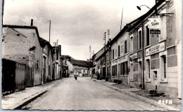 51 CONDE SUR MARNE - La Rue De Chalons  - Altri & Non Classificati