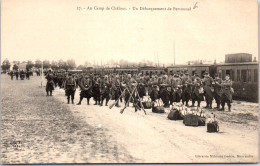 51 Au Camp De Chalons - Debarquement De Personnel  - Altri & Non Classificati