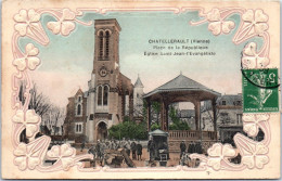 86 CHATELLERAULT - Place De La Republique.  - Chatellerault