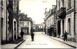 49 LONGUES - Vue De La Rue Des Halles. - Altri & Non Classificati