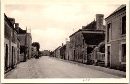 49 CHEFFES SUR SARTHE - La Grande Rue -  - Autres & Non Classés