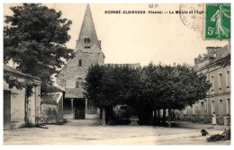 86 SCORBE CLAIRVAUX - La Mairie Et L'eglise  - Altri & Non Classificati