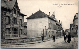 95 DOMONT - Un Coin De La Rue De La Mairie. - Domont