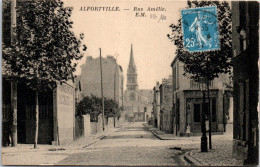 94 ALFORTVILLE - La Rue Amelie. - Alfortville