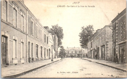 49 CHOLET - La Gare Et La Rue Du Paradis  - Cholet