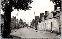 45 SAINT MARTIN D'ABBAT - Vue De La Grande Rue  - Altri & Non Classificati