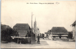 68 BALLERSDORF - Un Coin Du Village Et L'eglise  - Autres & Non Classés