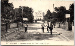 64 HENDAYE - Avenue Des Palmiers Et Le Casino - Hendaye
