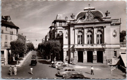 63 CHATELGUYON - Le Theatre Et Avenue Baraduc. - Châtel-Guyon