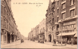 62 LENS - La Rue De La Gare. - Lens