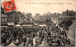 72 LE MANS - La Place De L'epron Un Jor De Marche -  - Le Mans