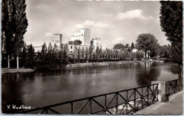 77 MELUN - La Poste, Les Silos Et Marche Dans L'ile  - Melun