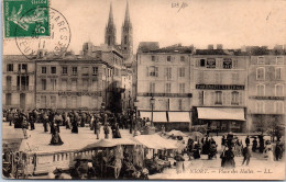 79 NIORT - Place Des Halles -  - Niort