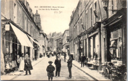 79 BRESSUIRE - La Rue De La Huchette -  - Bressuire