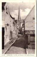 77 NEMOURS - La Rue Du Prieure Et Les Vieilles Maisons -  - Nemours