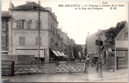 92 BELLEVUE - Le Passage A Niveau De La Gare, Rue Des Potagers - Andere & Zonder Classificatie