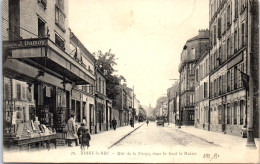 93 NOISY LE SEC - Rue De La Forge, Au Fond La Mairie. - Noisy Le Sec