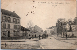 93 DUGNY - La Places Des Pompiers  - Dugny