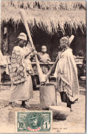 GUINEE - Type De Pileuse De Mil. - Guinea