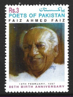 PAKISTAN. N°943 De 1997. Poète Faiz. - Schriftsteller