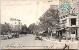92 PUTEAUX - Place De La Mairie Et Bld Wallace.  - Puteaux
