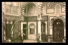 TUNISIE - SCENES ET TYPES - EDITEUR GARRIGUES - INTERIEUR D'UNE MAISON ARABE - Tunisia