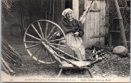 22 SAINT EFFLAM - Vieille Femme Filant Au Rouet  - Sonstige & Ohne Zuordnung