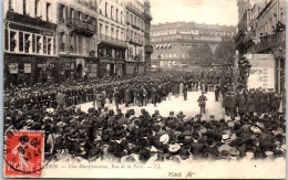 75002 PARIS - Une Manifestation Rue De La Paix. - District 02