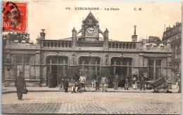 94 VINCENNES - Vue Sur L'entree De La Gare. - Vincennes