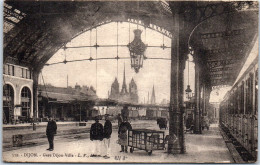 21 DIJON - Gare De Dijon-ville, Les Quais. - Dijon