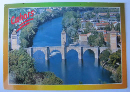 FRANCE - LOT - CAHORS - Le Pont Valentré - Cahors