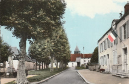 Gye Sur Seine Place Mairie - Autres & Non Classés